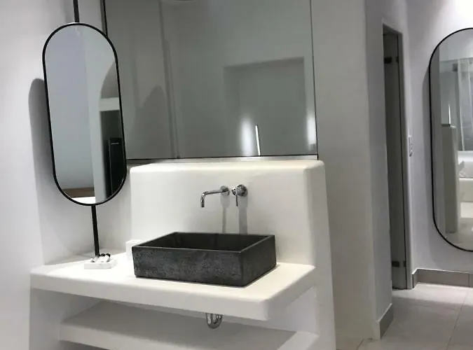 Quartano Luxury Cycladic Residence, Adults Only 3* Νάουσα