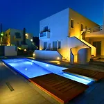 Quartano Luxury Cycladic Residence, Adults Only
