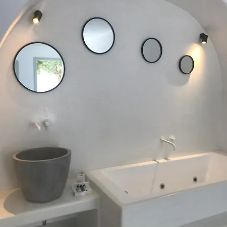 מלון Quartano Luxury Cycladic Residence, Adults Only נאוסה