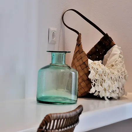 Quartano Luxury Cycladic Residence, Adults Only Hotell 3*