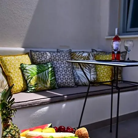 Quartano Luxury Cycladic Residence, Adults Only Hotel 3*