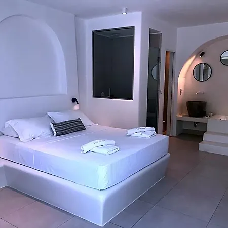 Quartano Luxury Cycladic Residence, Adults Only 3* Naousa (Paros)