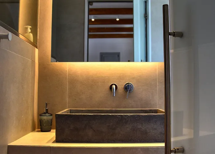 Quartano Luxury Cycladic Residence, Adults Only מלון