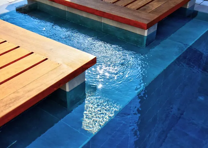 מלון Quartano Luxury Cycladic Residence, Adults Only 3*